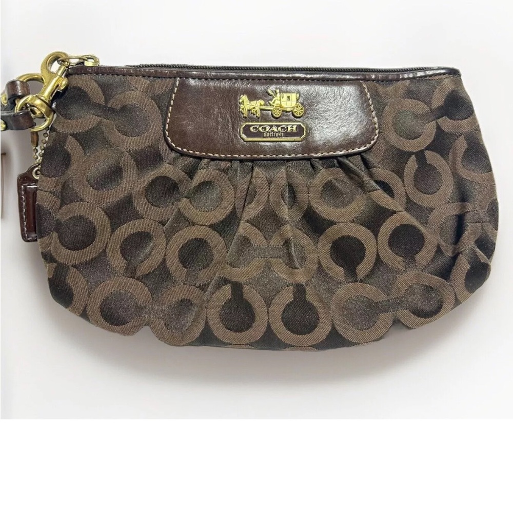 Coach Clutch Madison Brown Monagram Purse! Very Nice